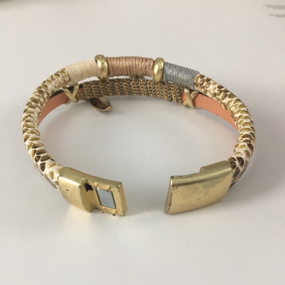 Bracelets (4) - image 2